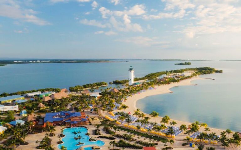 Harvest Caye Belize